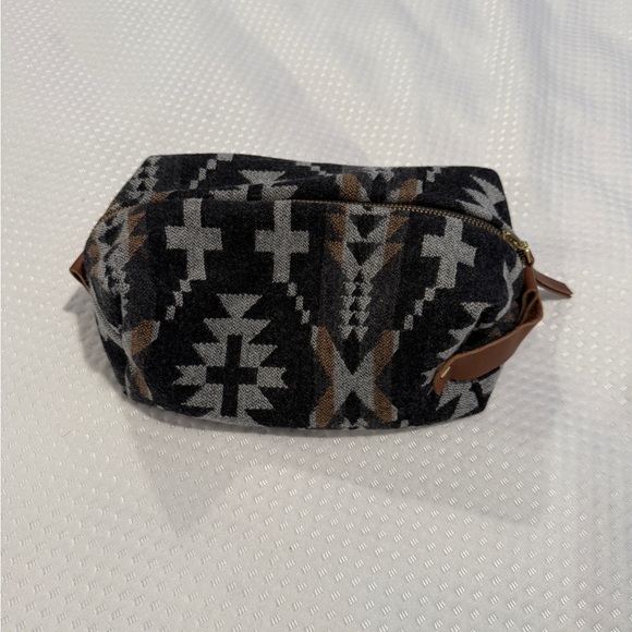 Pendleton dopp kit - Picture 2 of 9